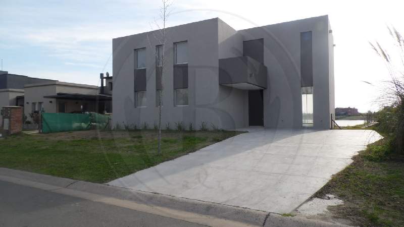 Venta de Casa en San Benito en San Benito, Tigre — Foto 3