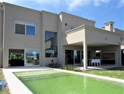 Venta de Casa en San Benito en San Benito, Tigre — Foto 2