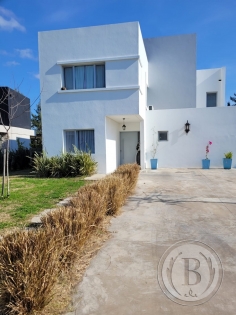 Venta de Casa en San Gabriel en San Gabriel, Tigre — Foto 2