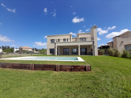 Venta de Casa en San Gabriel en San Gabriel, Tigre — Foto 3