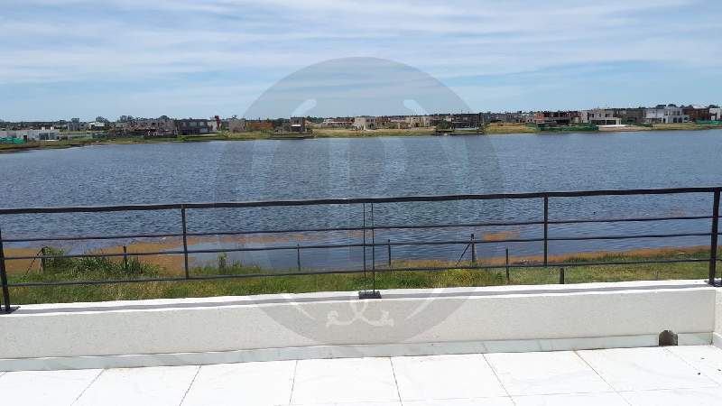 Venta de Casa en San Gabriel en San Gabriel, Tigre — Foto 1