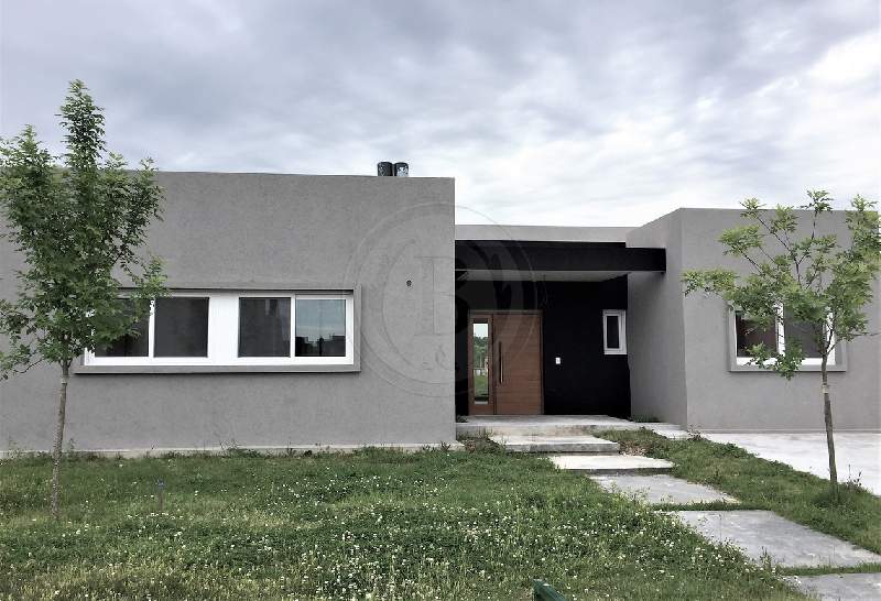 Venta de Casa en San Rafael en San Rafael, Tigre — Foto 1