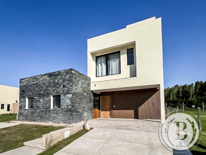 Venta de Casa en Santa Ana en Santa Ana, Tigre — Foto 1