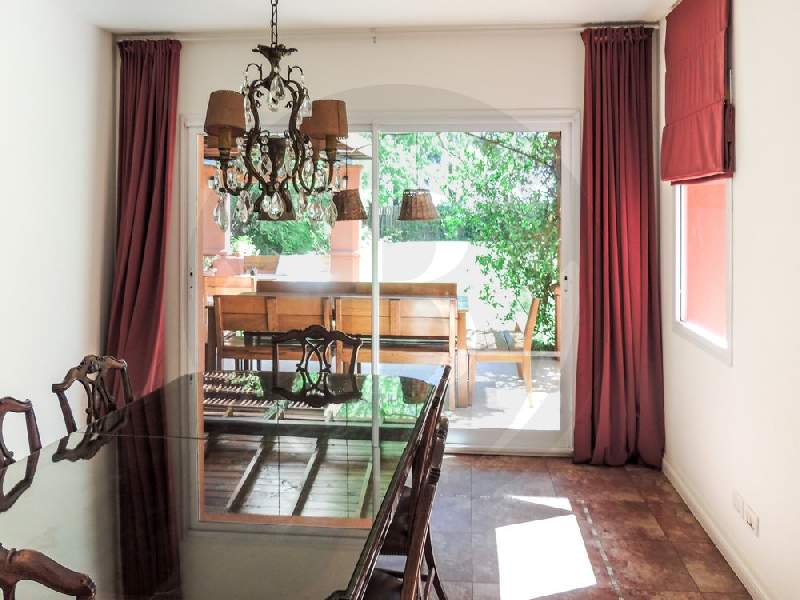 Venta de Casa en Santa Barbara en Santa Barbara, Tigre — Foto 3