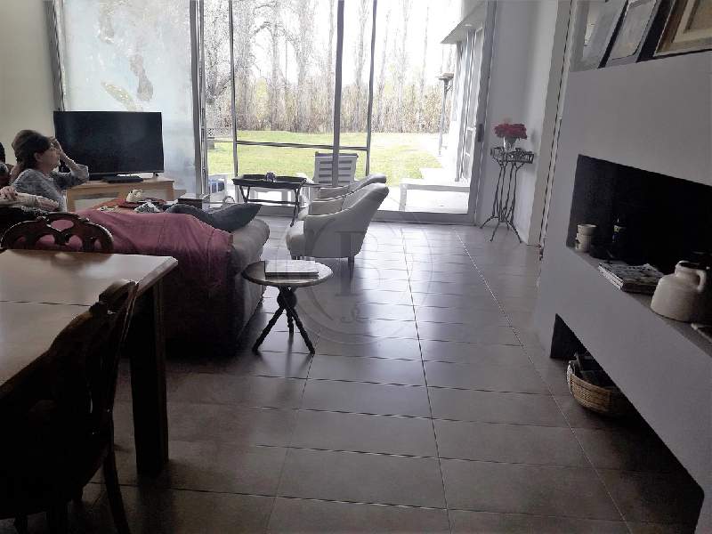 Venta de Casa en Santa Barbara en Santa Barbara, Tigre — Foto 2
