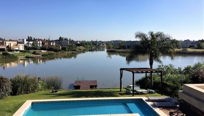Venta de Casa en Santa Catalina en Santa Catalina, Tigre — Foto 2