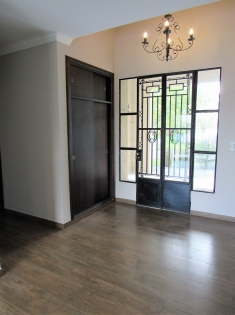 Venta de Casa en Santa Catalina en Santa Catalina, Tigre — Foto 5