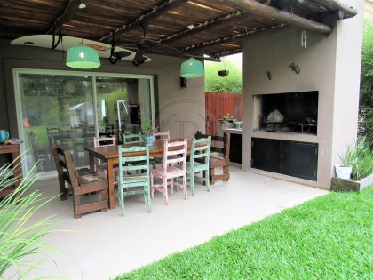 Venta de Casa en Santa Catalina en Santa Catalina, Tigre — Foto 4