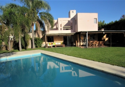 Venta de Casa en Santa Catalina en Santa Catalina, Tigre — Foto 1