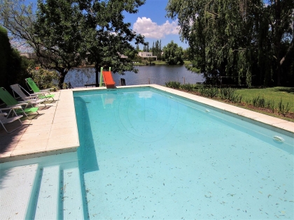 Venta de Casa en Santa Catalina en Santa Catalina, Tigre — Foto 3