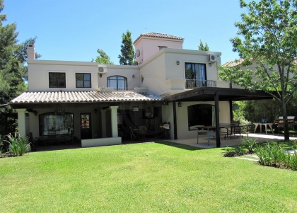 Venta de Casa en Santa Catalina en Santa Catalina, Tigre — Foto 4