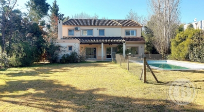 Venta de Casa en Santa Catalina en Santa Catalina, Tigre — Foto 2