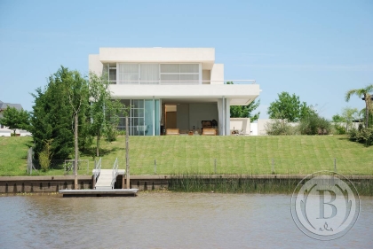 Venta de Casa en Santa Catalina en Santa Catalina, Tigre — Foto 1
