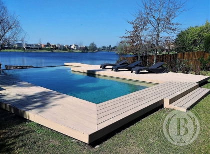 Venta de Casa en Santa Catalina en Santa Catalina, Tigre — Foto 1