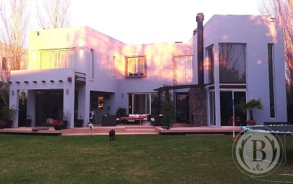 Venta de Casa en Santa Catalina en Santa Catalina, Tigre — Foto 3
