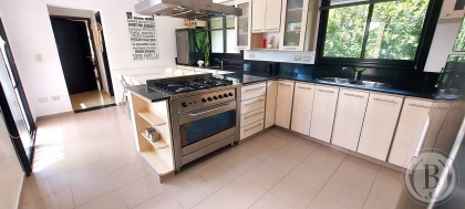 Venta de Casa en Santa Catalina en Santa Catalina, Tigre — Foto 5