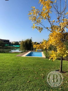 Venta de Casa en Santa Catalina en Santa Catalina, Tigre — Foto 1