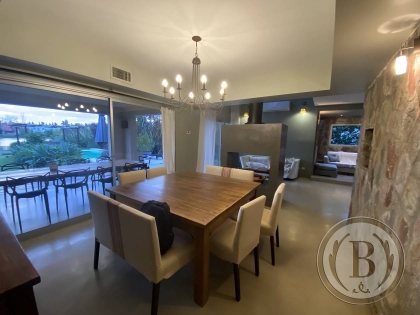 Venta de Casa en Santa Catalina en Santa Catalina, Tigre — Foto 4