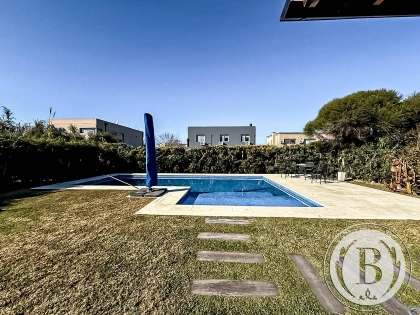 Venta de Casa en Santa Catalina en Santa Catalina, Tigre — Foto 3