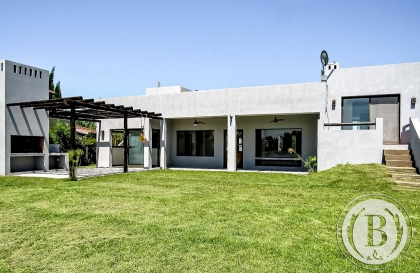 Venta de Casa en Santa Catalina en Santa Catalina, Tigre — Foto 4
