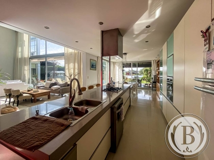 Venta de Casa en Santa Catalina en Santa Catalina, Tigre — Foto 6
