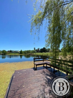 Venta de Casa en Santa Catalina en Santa Catalina, Tigre — Foto 3