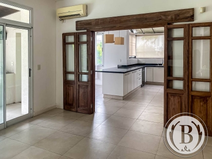 Venta de Casa en Santa Catalina en Santa Catalina, Tigre — Foto 4