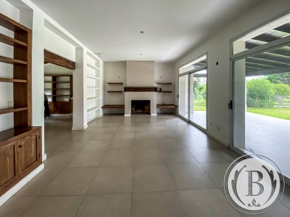 Venta de Casa en Santa Catalina en Santa Catalina, Tigre — Foto 3