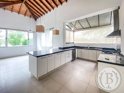 Venta de Casa en Santa Catalina en Santa Catalina, Tigre — Foto 6