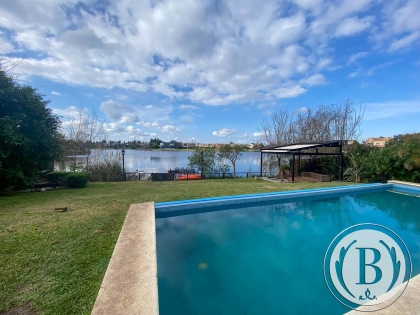 Venta de Casa en Santa Catalina en Santa Catalina, Tigre — Foto 2