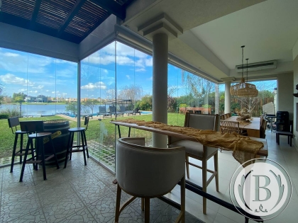 Venta de Casa en Santa Catalina en Santa Catalina, Tigre — Foto 5
