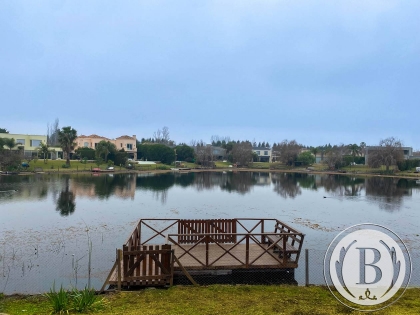 Venta de Casa en Santa Catalina en Santa Catalina, Tigre — Foto 2