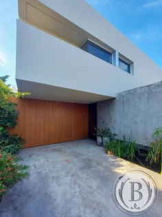 Venta de Casa en Santa Catalina en Santa Catalina, Tigre — Foto 2