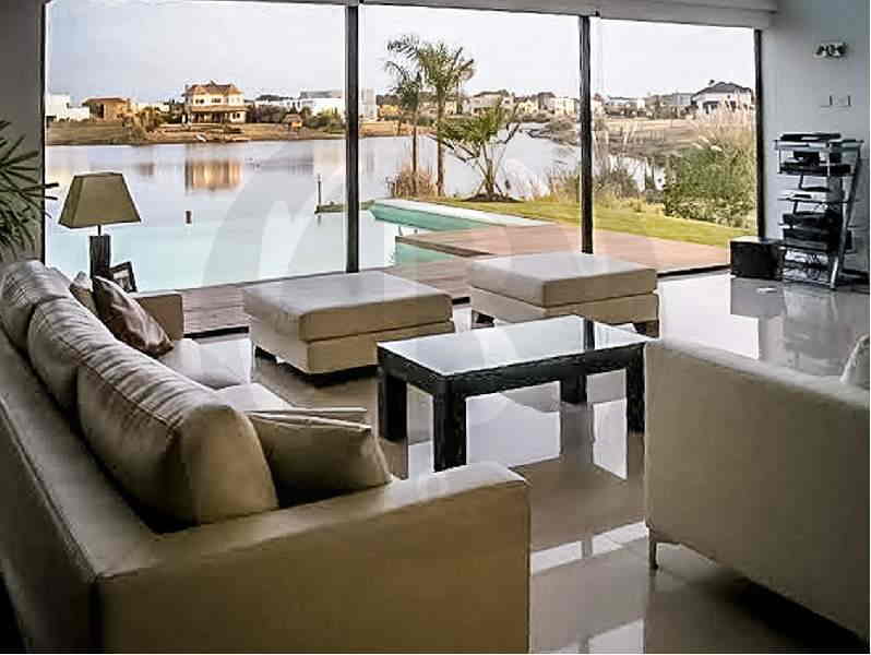 Venta de Casa en Santa Catalina en Santa Catalina, Tigre — Foto 3