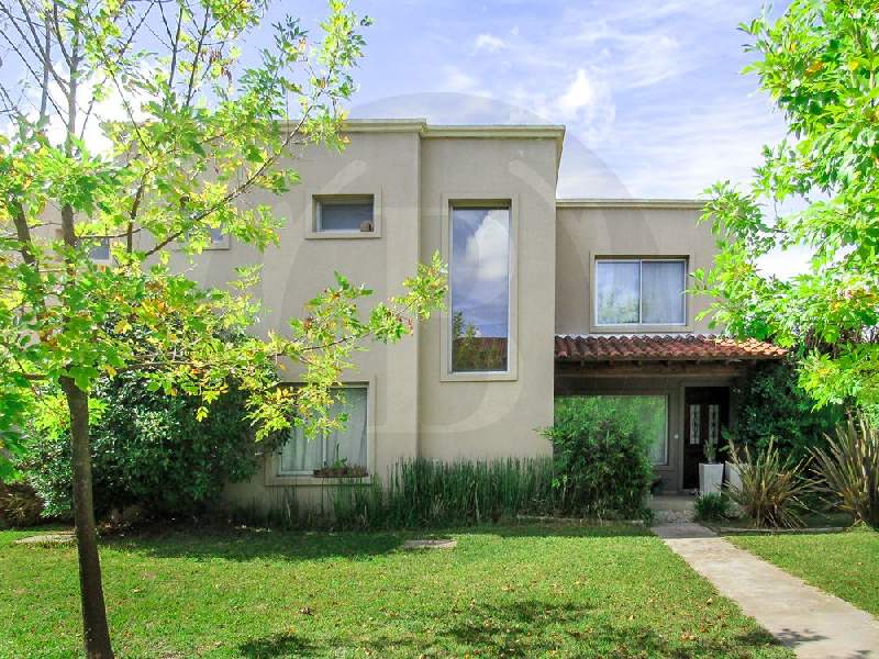 Venta de Casa en Santa Catalina en Santa Catalina, Tigre — Foto 1