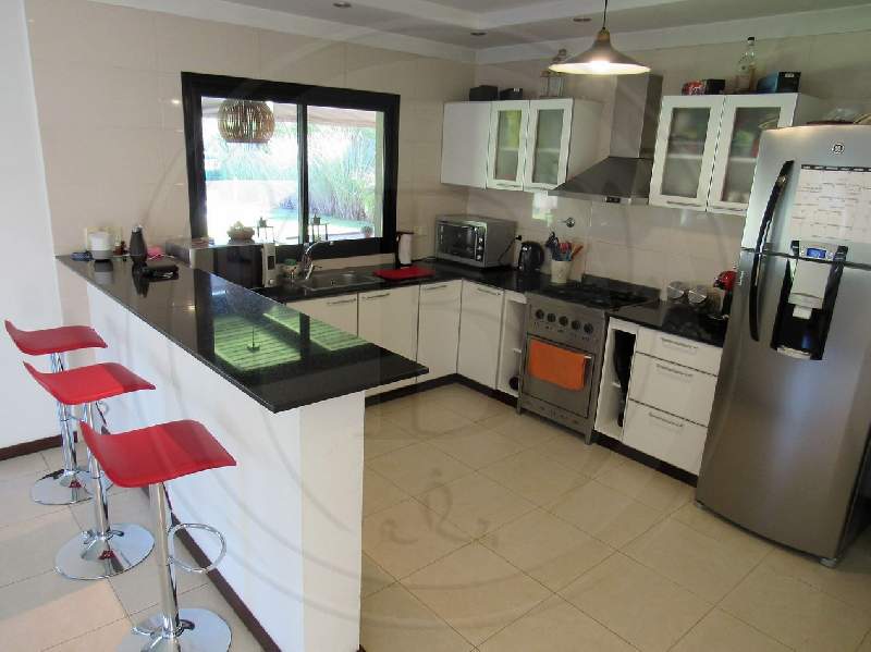Venta de Casa en Santa Catalina en Santa Catalina, Tigre — Foto 4