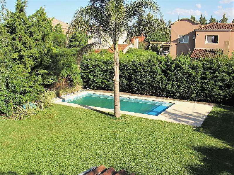 Venta de Casa en Santa Catalina en Santa Catalina, Tigre — Foto 2