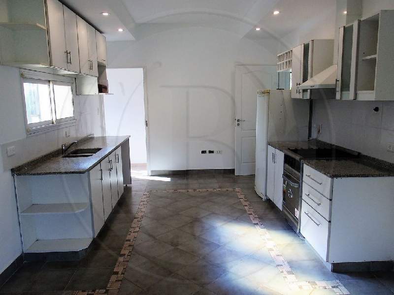 Venta de Casa en Santa Catalina en Santa Catalina, Tigre — Foto 6
