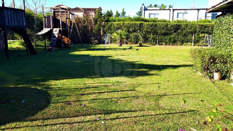 Venta de Casa en Santa Catalina en Santa Catalina, Tigre — Foto 3