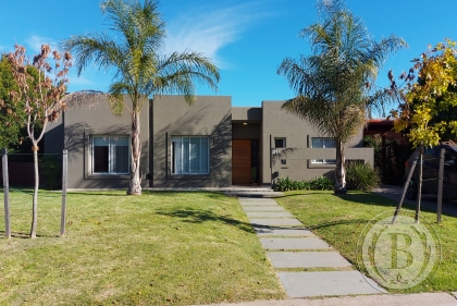 Venta de Casa en Santa Teresa en Santa Teresa, Tigre — Foto 6