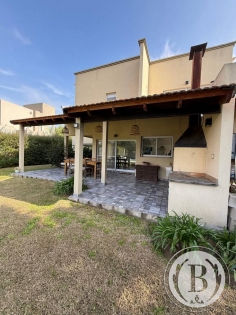 Venta de Casa en Santa Teresa en Santa Teresa, Tigre — Foto 3