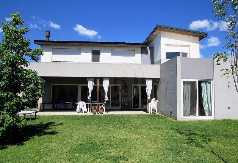 Venta de Casa en Santa Teresa en Santa Teresa, Tigre — Foto 3