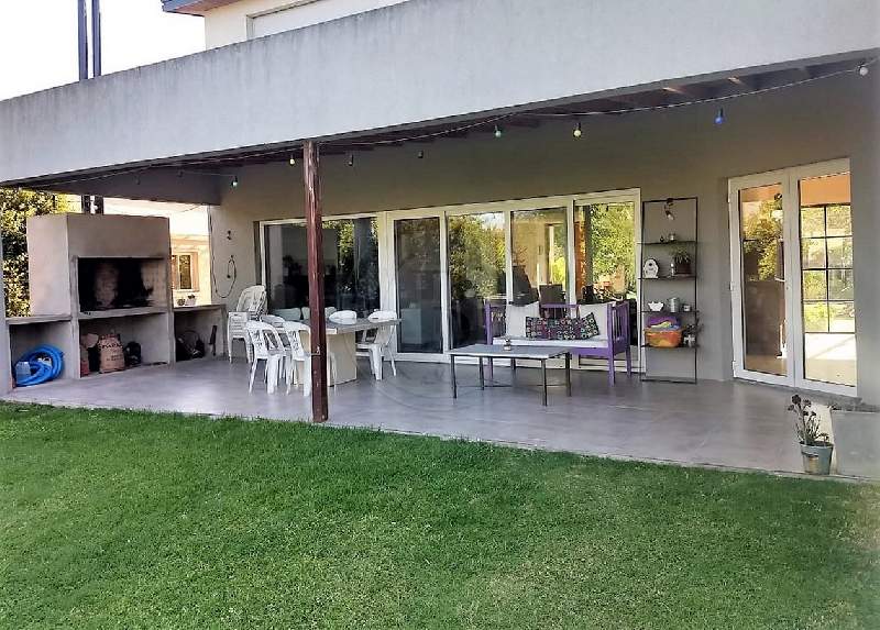 Venta de Casa en Santa Teresa en Santa Teresa, Tigre — Foto 4