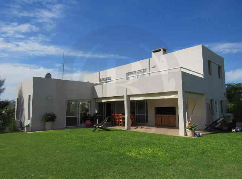 Venta de Casa en Santa Teresa en Santa Teresa, Tigre — Foto 1