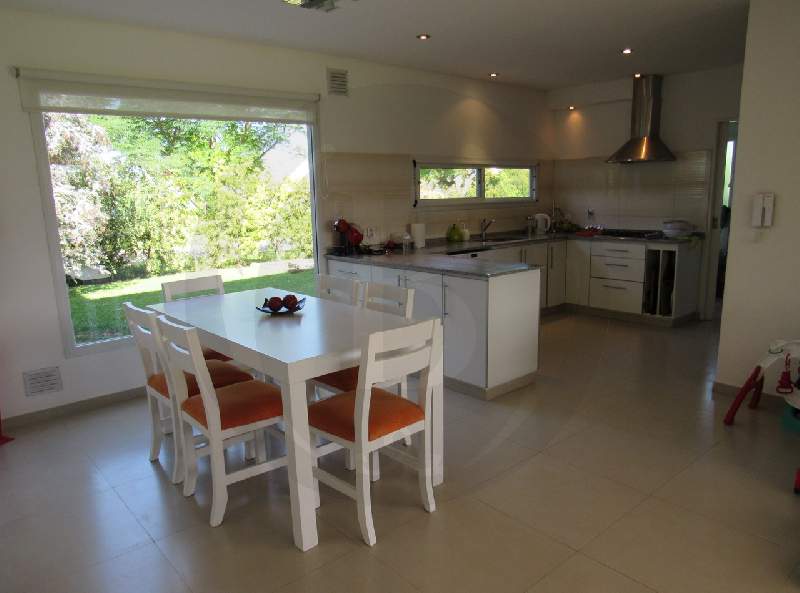 Venta de Casa en Santa Teresa en Santa Teresa, Tigre — Foto 3