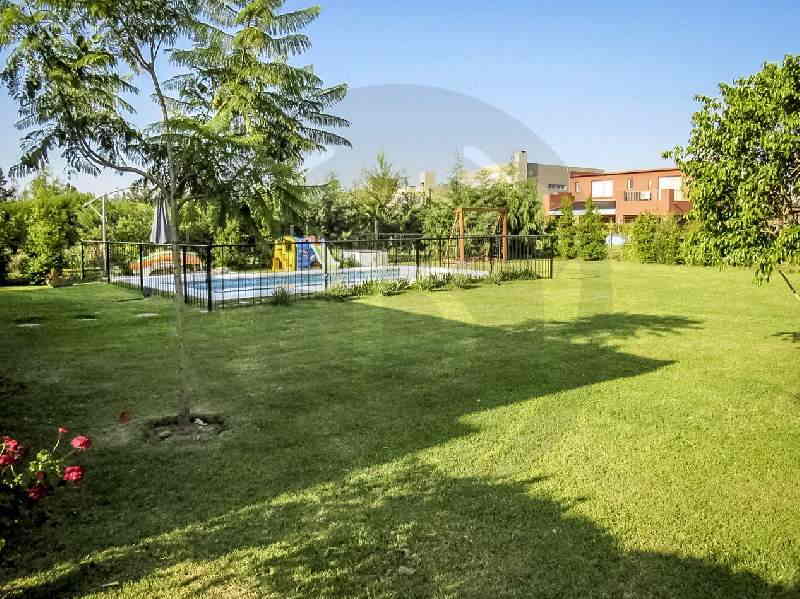 Venta de Casa en Santa Teresa en Santa Teresa, Tigre — Foto 2