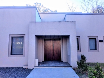 Venta de Casa en Springdale en Springdale, Pilar — Foto 1