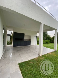 Venta de Casa en Valle Claro en Valle Claro, Tigre — Foto 2