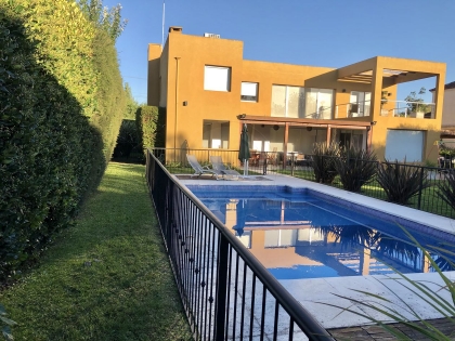 Venta de Casa en Villa Olivos en Villa Olivos, Pilar — Foto 2
