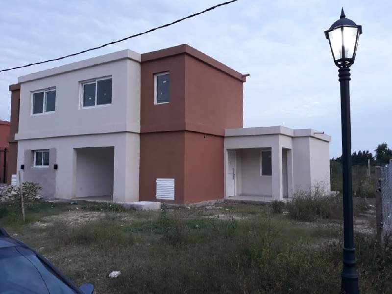 Venta C/renta de Casa en Casas de San Patricio en Casas de San Patricio, Tigre — Foto 1